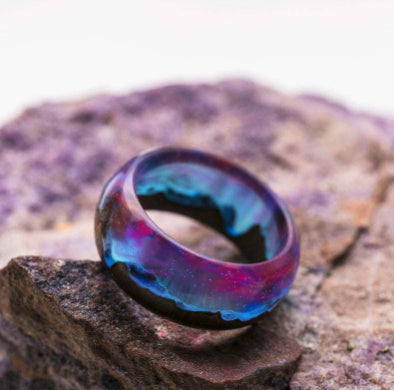 New Resin Wood Snowscape Starry Sky Aurora Personality Ring Fluorescent Secret Wood For Women Men Unusual Decoration Jewelry